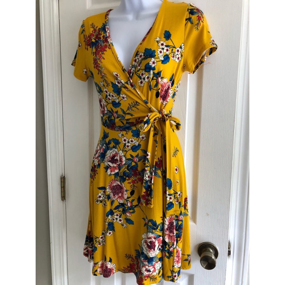 Wrap dress small